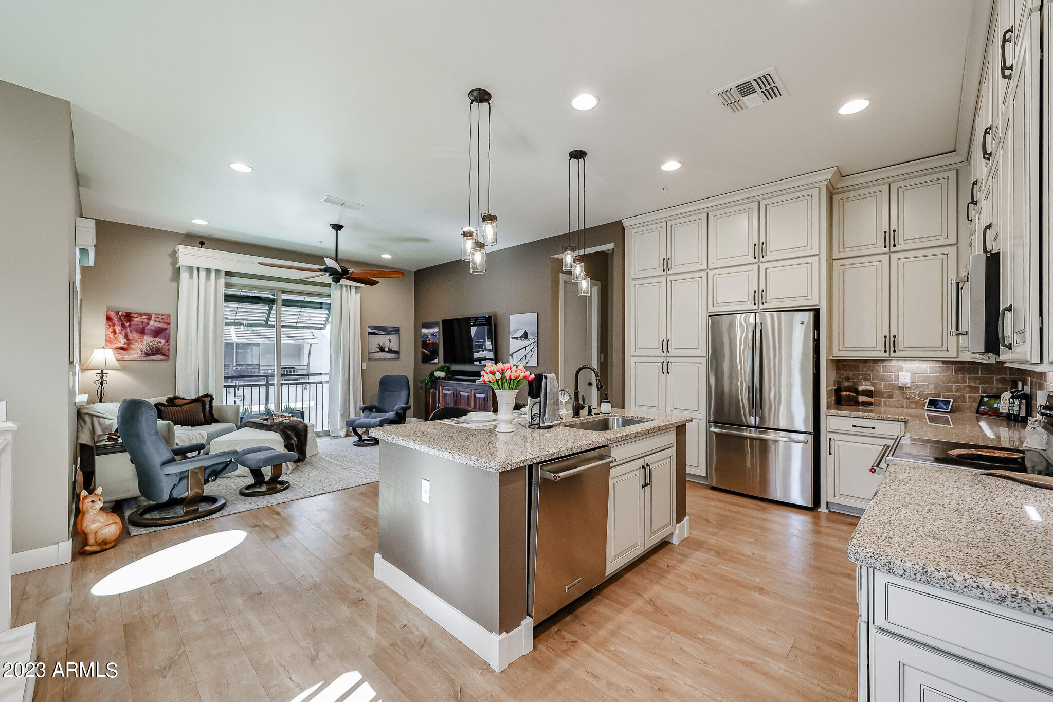 6565 East Thomas Road, Unit 1021 Scottsdale, AZ 85251 - Photo 16 of 54 B (10)