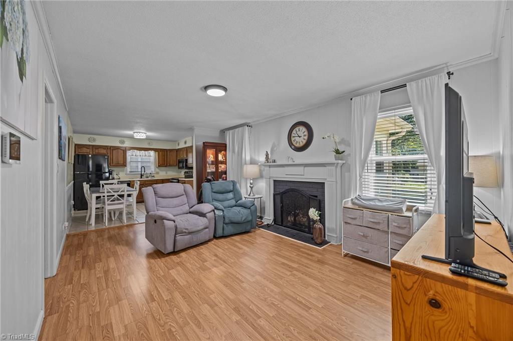 3216 Pine Needles Road High Point, NC 27265 - Photo 8 of 29