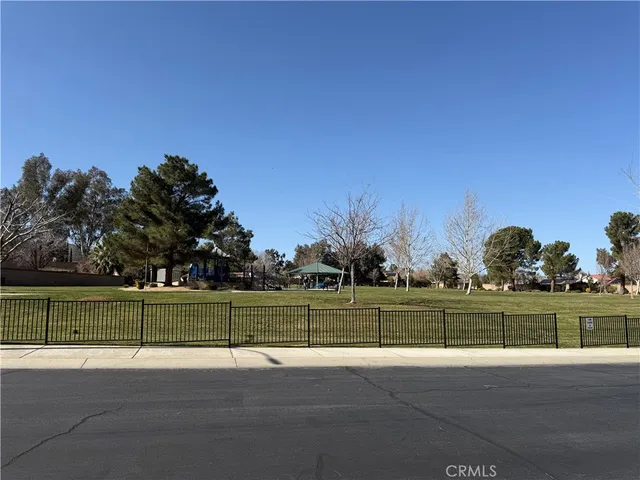 a view of a tennis court