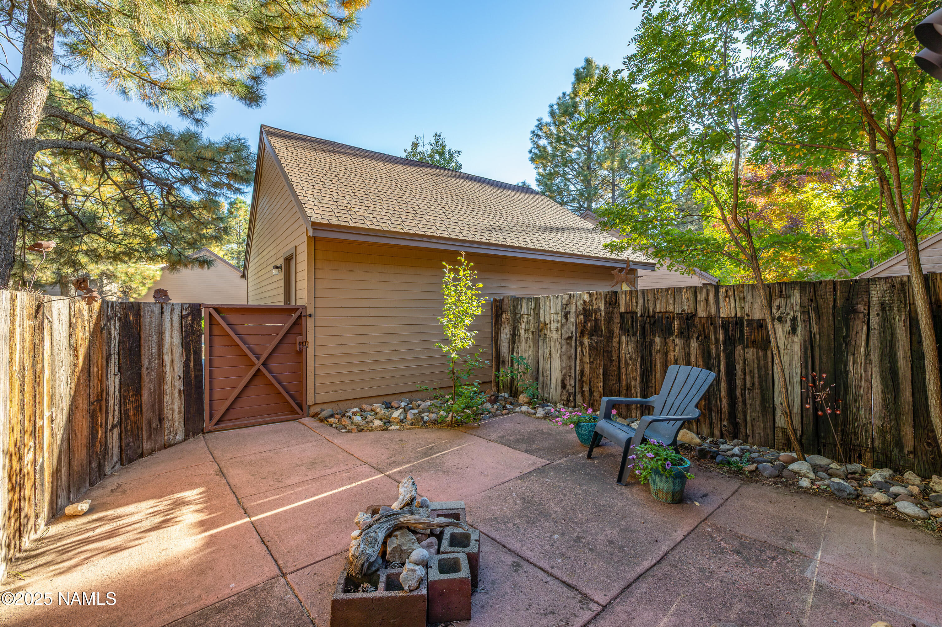 4024 Goodwin Circle Flagstaff, AZ 86004 - Photo 4 of 59 Private Fenced Courtyard