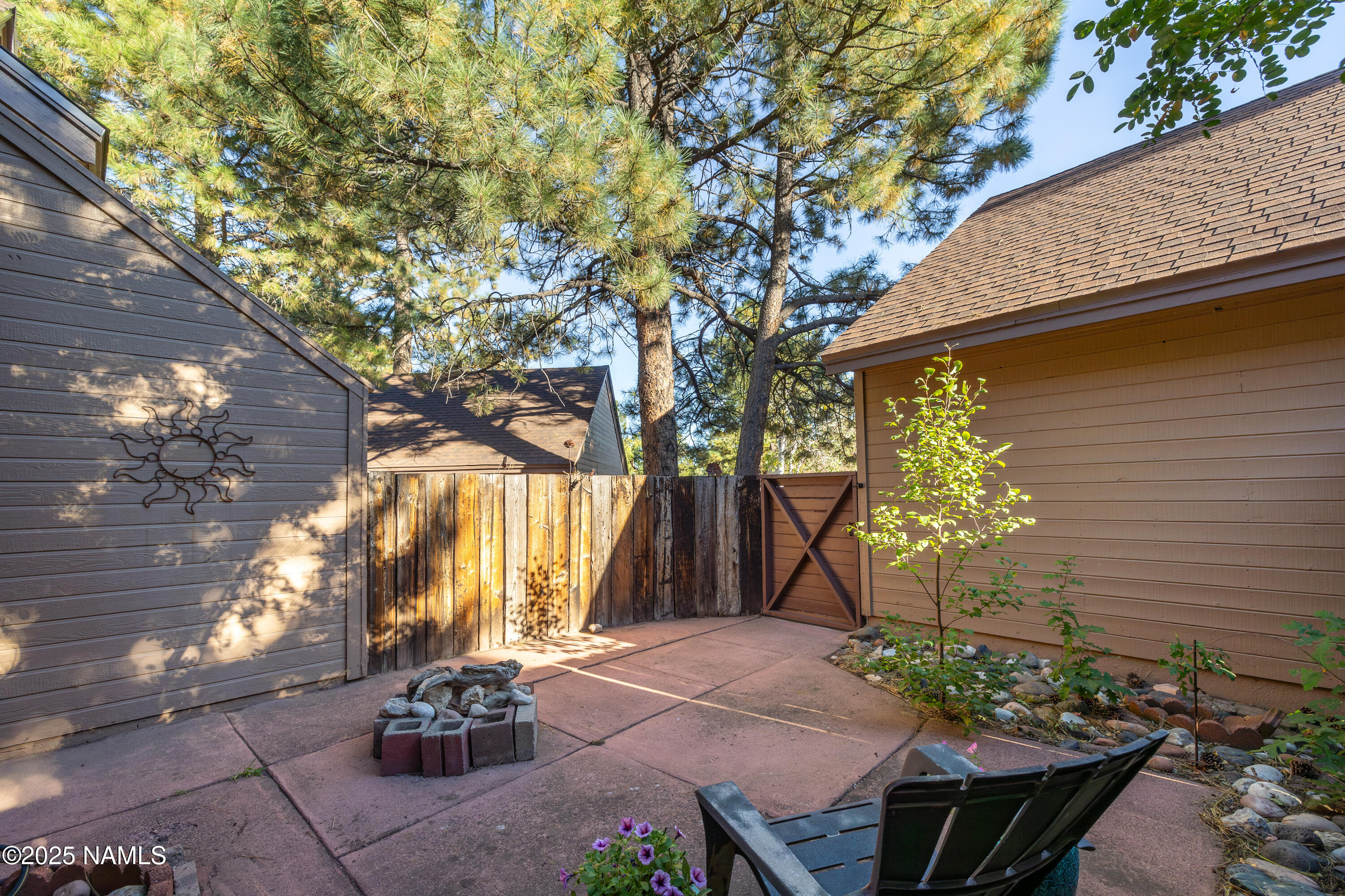 4024 Goodwin Circle Flagstaff, AZ 86004 - Photo 5 of 59 Courtyard