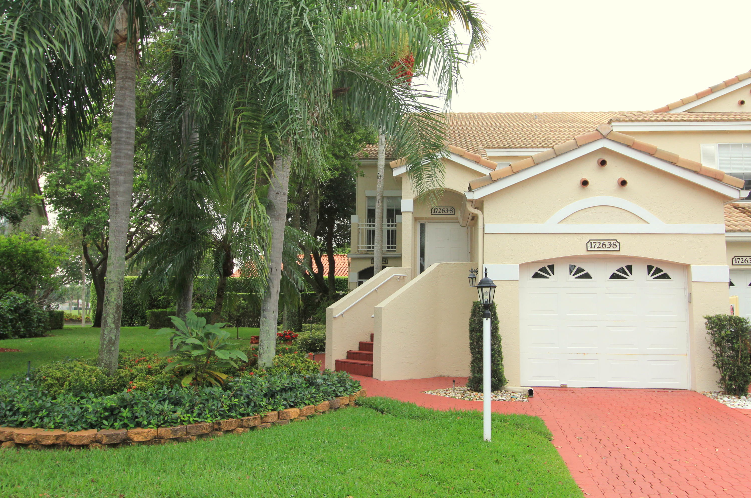 17263 Boca Club Boulevard, Unit 8 Boca Raton, FL 33487 - Photo 24 of 24 exterior corner unit
