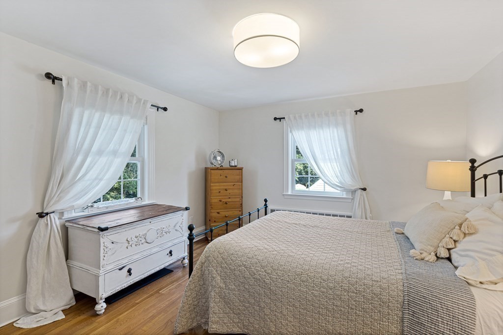 71 Slayton Road Melrose, MA 02176 - Photo 17 of 38 Gallery Image 17