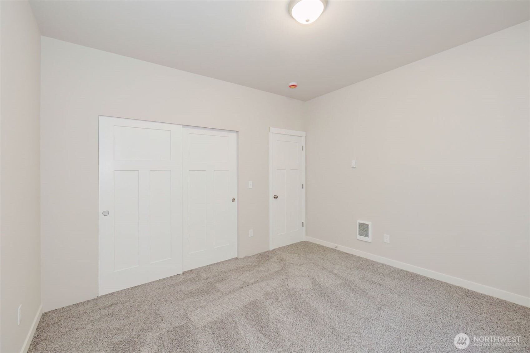 61 East Olyview Road Grapeview, WA 98546 - Photo 19 of 40