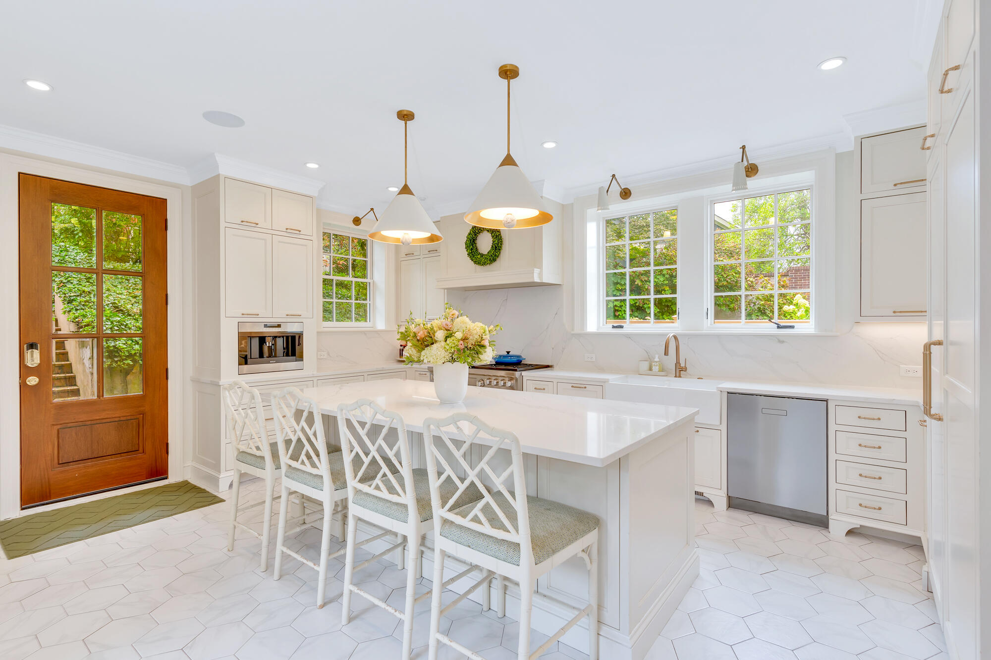 1631 Hillcrest Road Chattanooga, TN 37405 - Photo 4 of 5 Kitchen