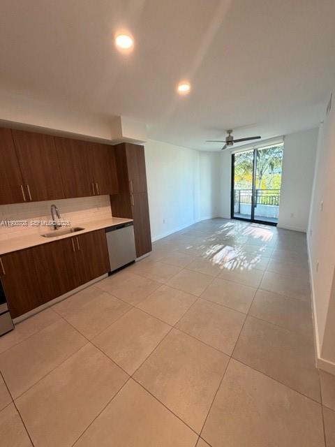 1005 Spring Garden Road, Unit 220 Miami, FL 33136 - Photo 8 of 35 a view of room and window