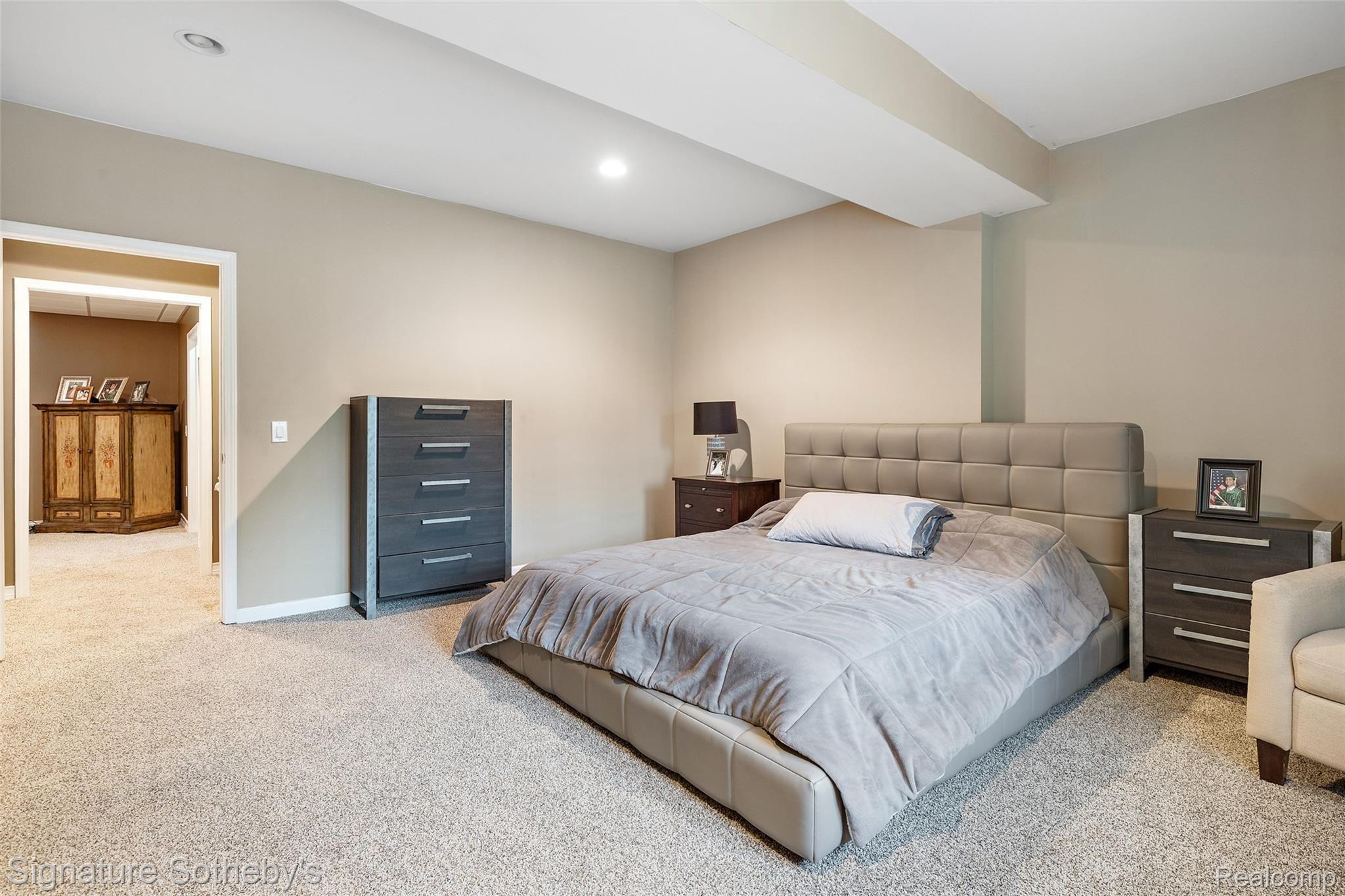 645 Old Perch Road Rochester, MI 48309 - Photo 46 of 58 46.jpg