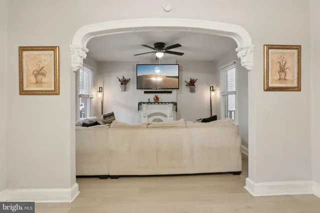 $249,999 | 418 Walnut Street, Pottstown, PA 19464