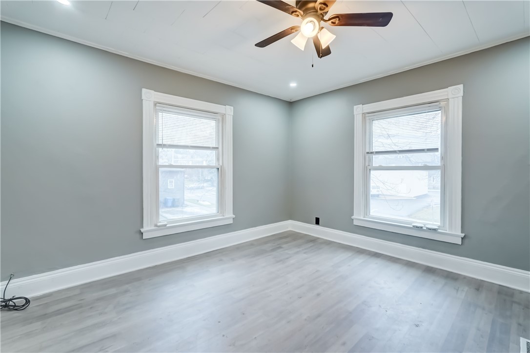 311 Linden Street, Unit UP Rochester, NY 14620 - Photo 11 of 17