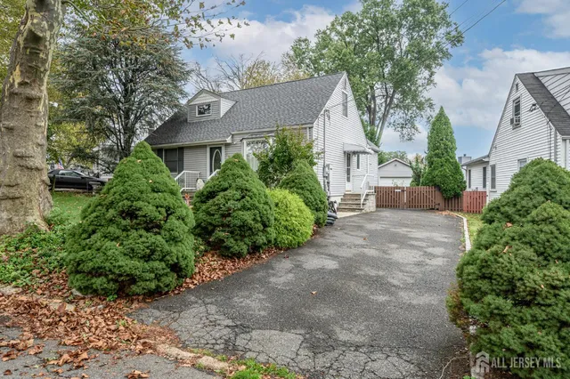 $549,000 | 527 Albermarle Street, Rahway, NJ 07065