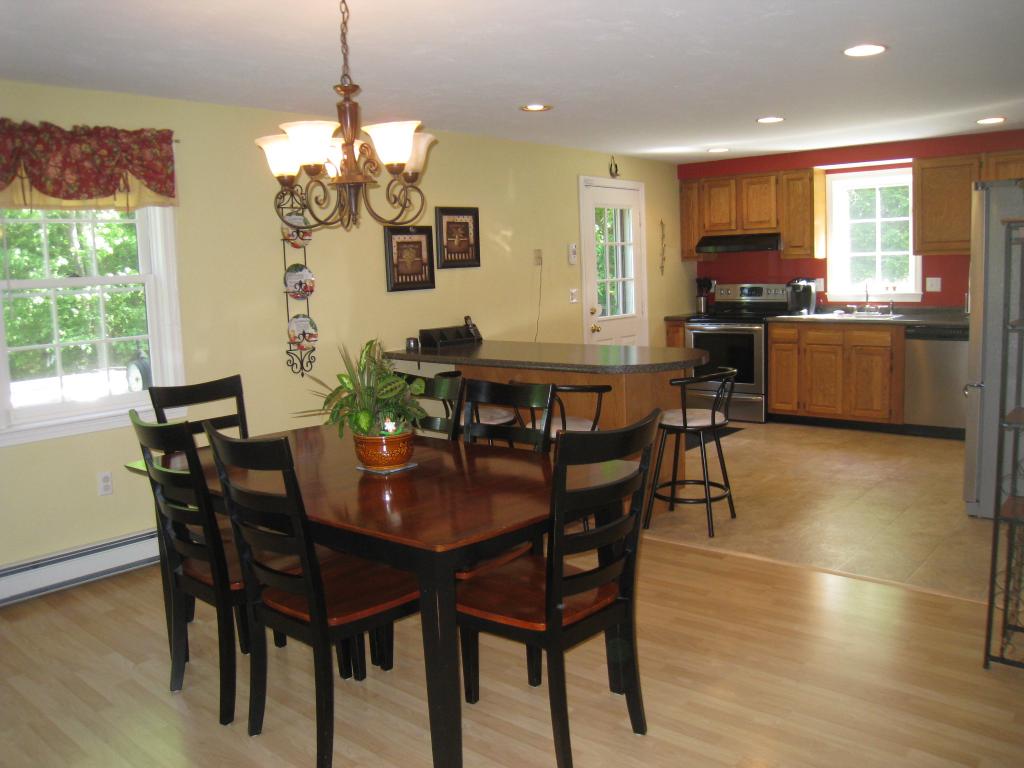 82 Blackwater Road Concord, NH 03303 - Photo 10 of 24