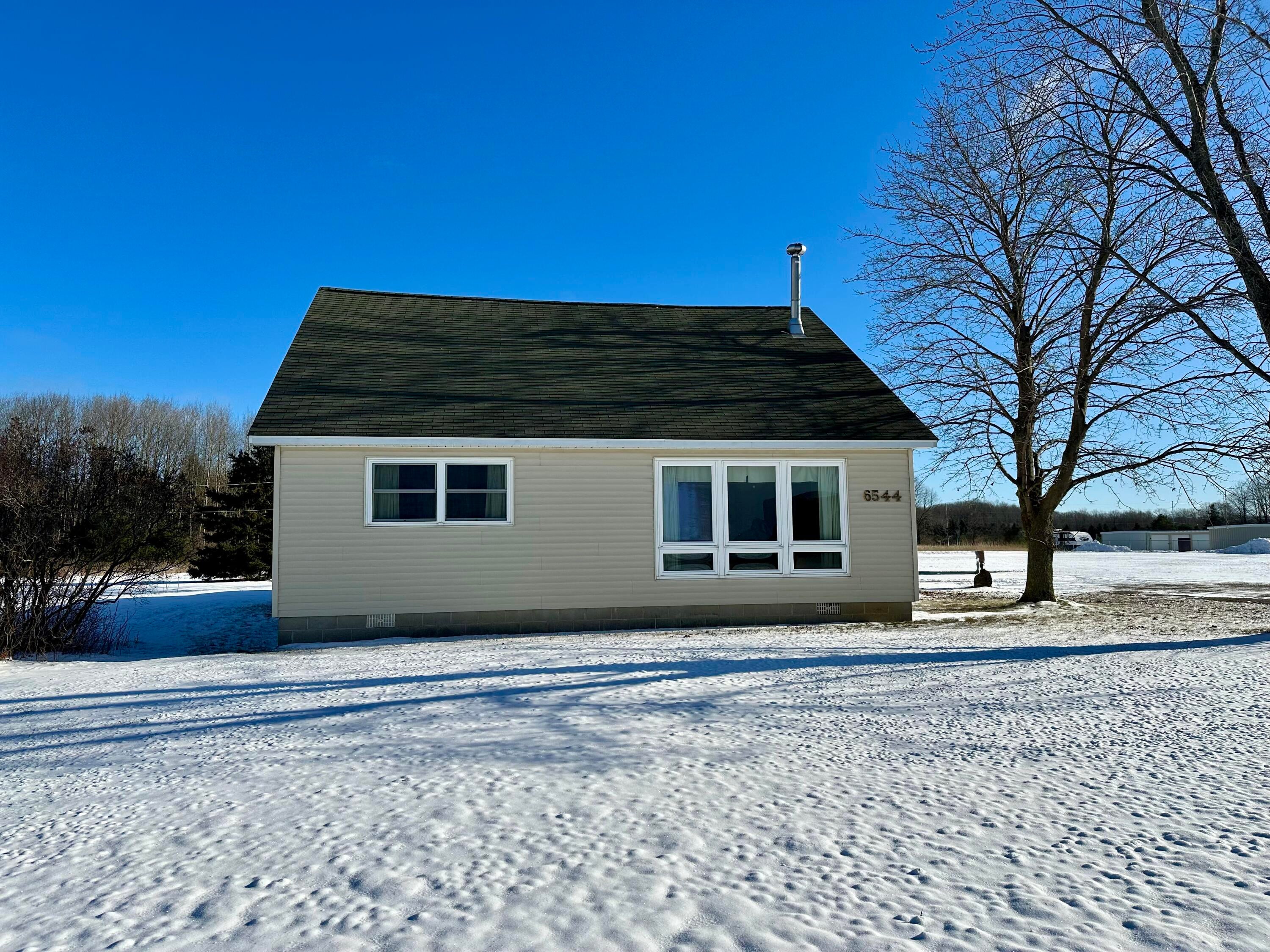 6544 Highway 33 Cheboygan, MI 49721 - Photo 33 of 35 Gallery Image 33