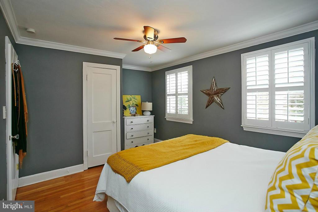 1110 Portner Road Alexandria, VA 22314 - Photo 16 of 30 Bedroom (Master)