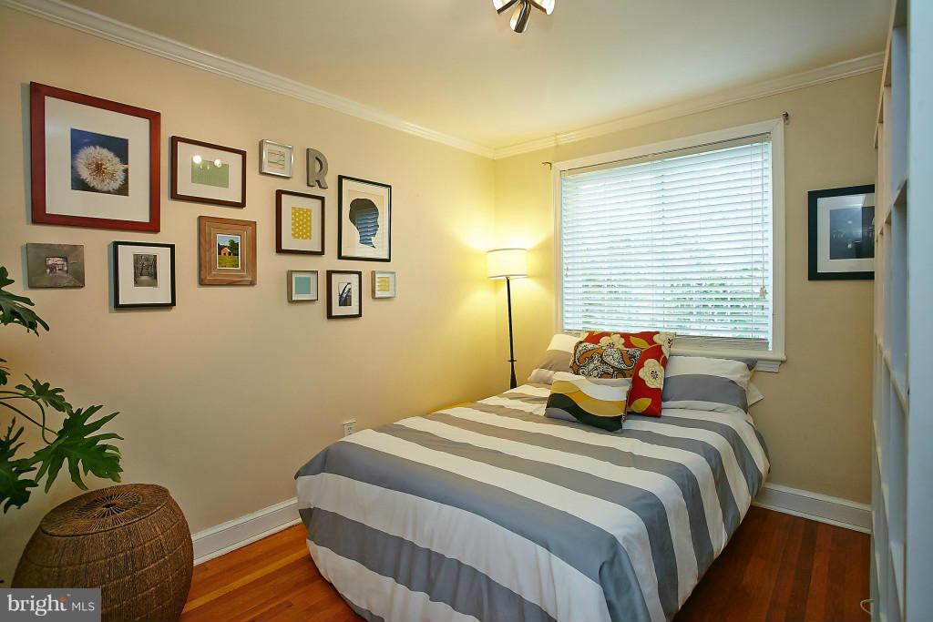 1110 Portner Road Alexandria, VA 22314 - Photo 18 of 30 Bedroom
