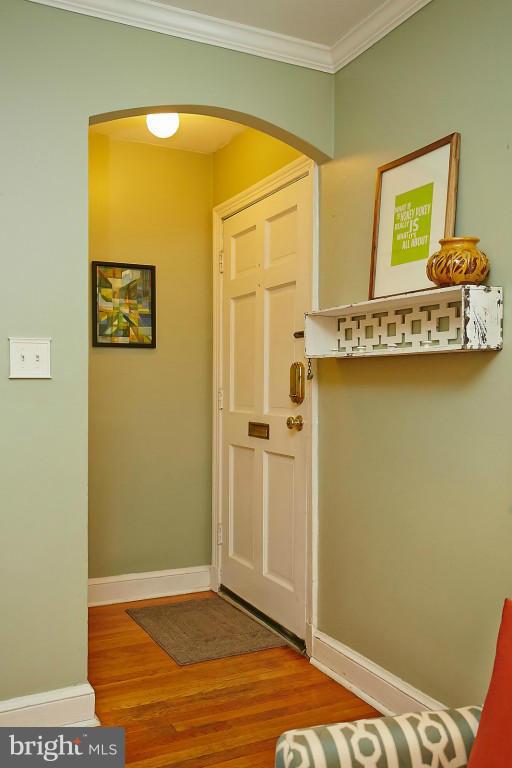 1110 Portner Road Alexandria, VA 22314 - Photo 4 of 30 Interior (General)