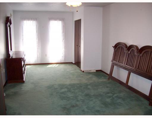 525 Ridge Avenue Springdale, PA 15144 - Photo 5 of 10 Master Bedroom.