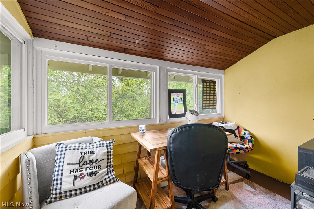 1473 Parkhill Road Cleveland Heights, OH 44121 - Photo 25 of 35