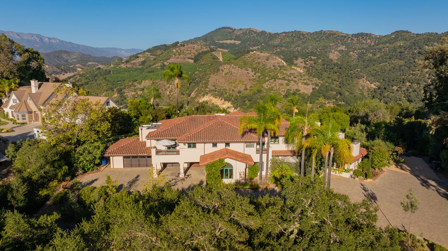 11020 Rodeo Drive Oak View, CA 93022 - Photo 4 of 38 Gallery Image 4