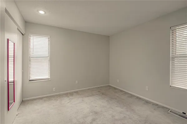 $189,000 | 13917 Falkirk Circle, Grandview, MO 64030