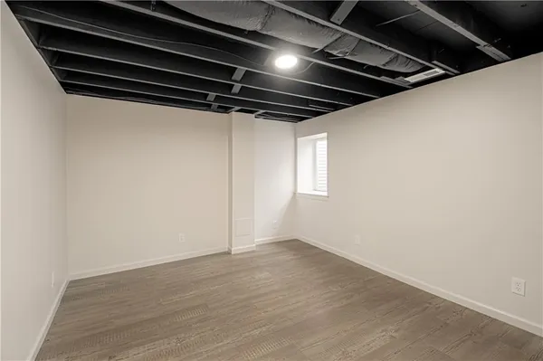 $189,000 | 13917 Falkirk Circle, Grandview, MO 64030