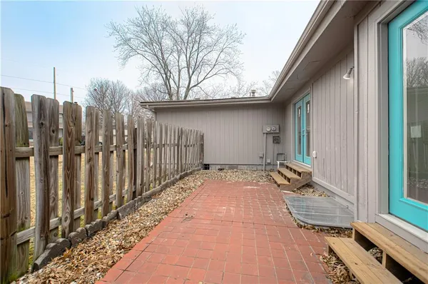 $189,000 | 13917 Falkirk Circle, Grandview, MO 64030