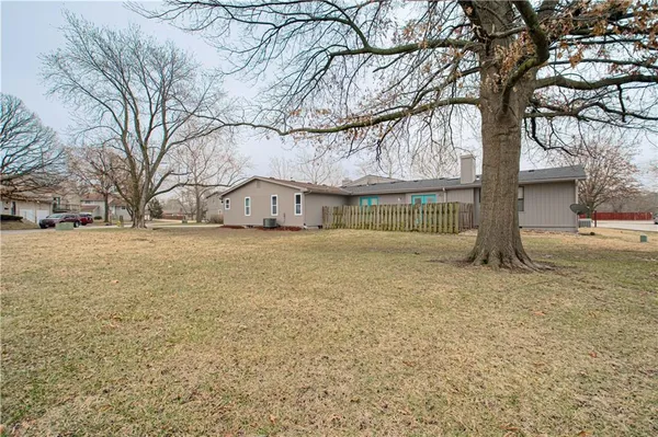 $189,000 | 13917 Falkirk Circle, Grandview, MO 64030