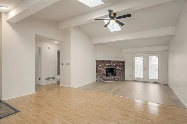 $189,000 | 13917 Falkirk Circle, Grandview, MO 64030