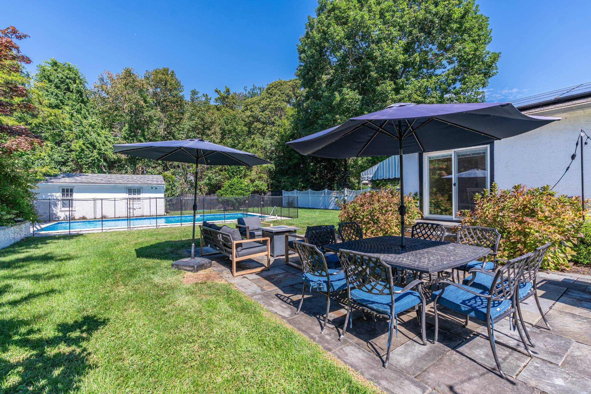 3825 Stars Road East Marion, NY 11939 - Photo 17 of 18 Gallery Image 17