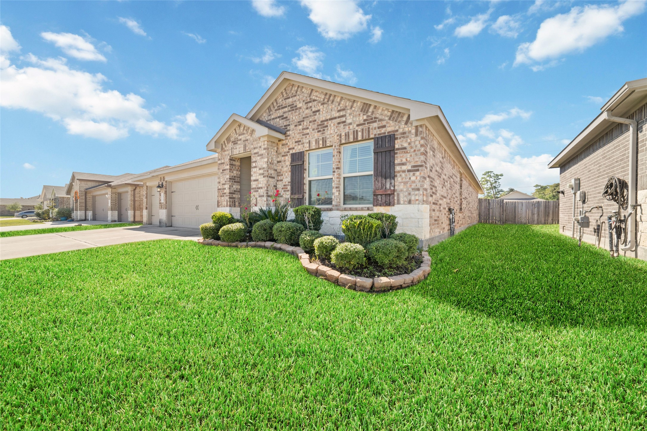24323 Winchelsea Lane Spring, TX 77389 - Photo 2 of 27