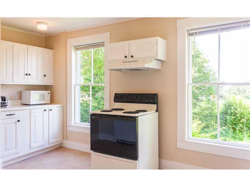 1583 Main Street Readfield, ME 04355 - Photo 18 of 33 Kitchen.