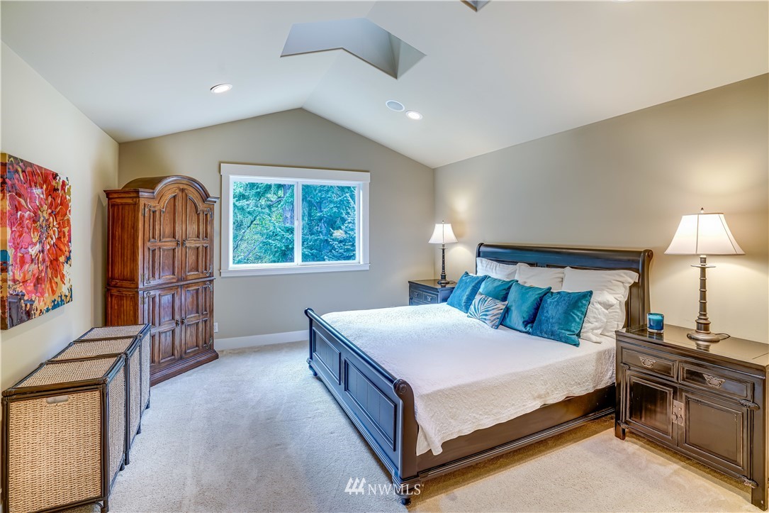 22000 Vine Road Brier, WA 98036 - Photo 13 of 35 Gallery Image 13