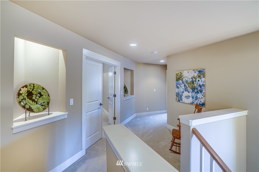 22000 Vine Road Brier, WA 98036 - Photo 20 of 35 Gallery Image 20