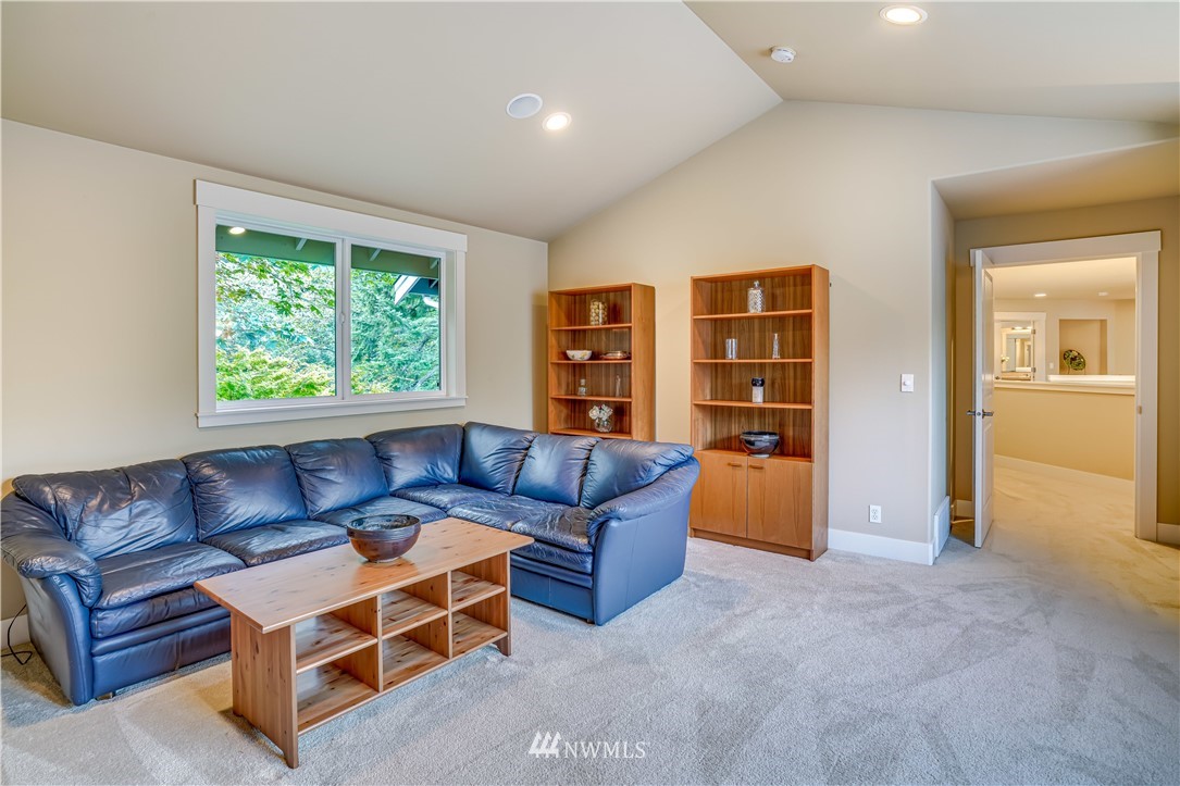 22000 Vine Road Brier, WA 98036 - Photo 23 of 35 Gallery Image 23