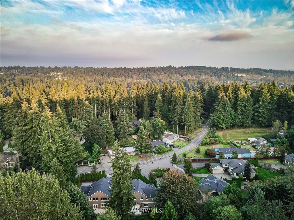 22000 Vine Road Brier, WA 98036 - Photo 31 of 35 Gallery Image 31