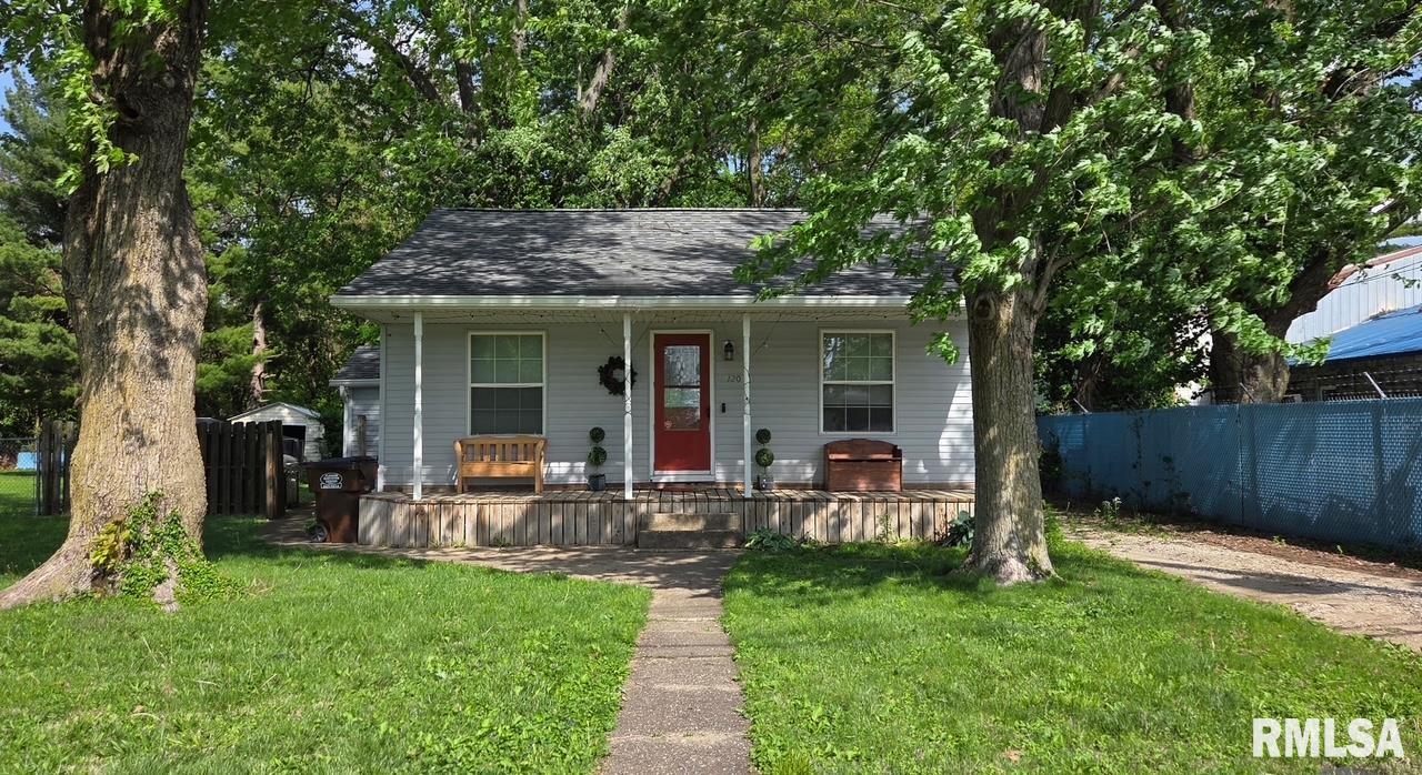 120 South State Street Divernon, IL 62530 - Photo 1 of 12