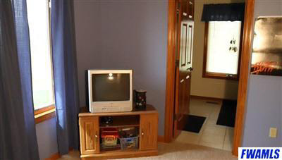 9805 Bethel Road Fort Wayne, IN 46818 - Photo 15 of 23