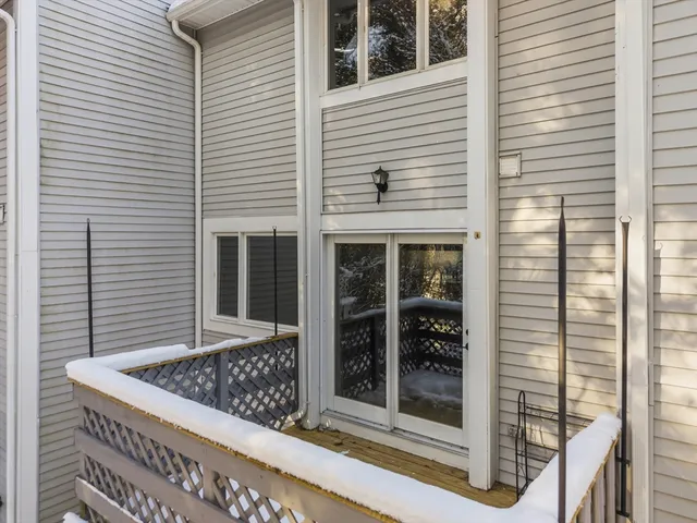 $369,000 | 925 Crane Avenue South, Unit G3, Taunton, MA 02780