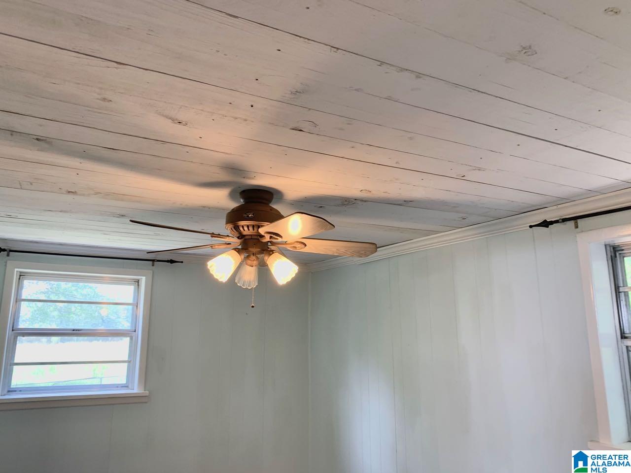 256 Mcgowan Road Wilsonville, AL 35186 - Photo 13 of 18