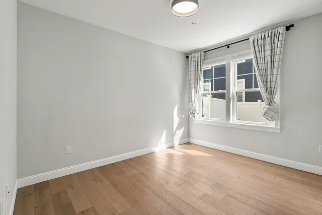 $3,750 | 54 Pleasant Street, Unit 4, Boston, MA 02125