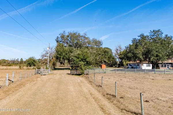 $740,000 | 11289 Southwest 85th Avenue, Starke, FL 32091