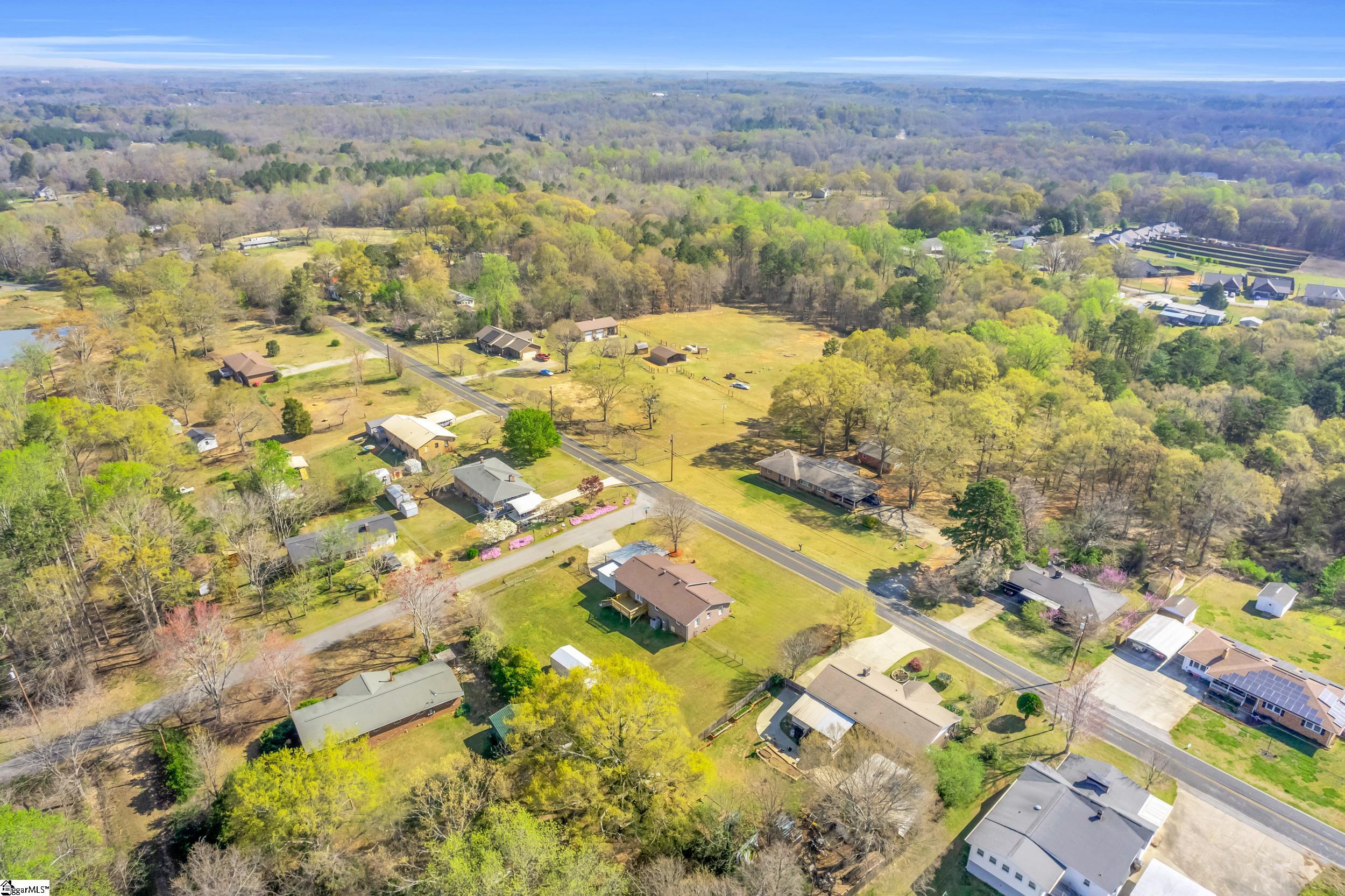 113 Holiday Street Pelzer, SC 29669 - Photo 34 of 36 Gallery Image 34