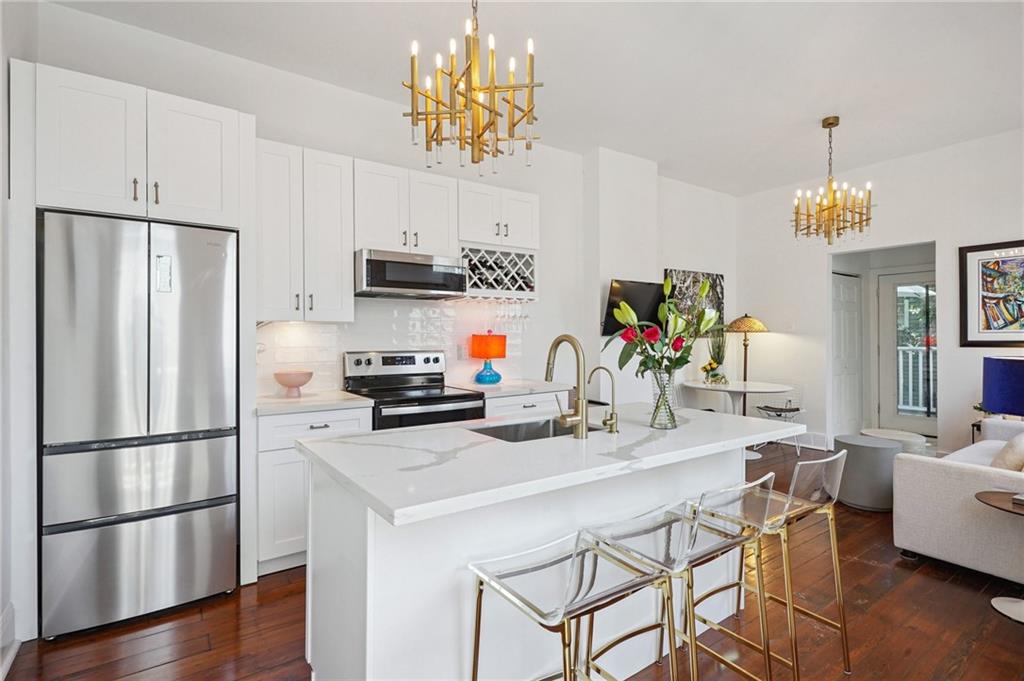 2906 Prytania Street, Unit 204 New Orleans, LA 70115 - Photo 11 of 22