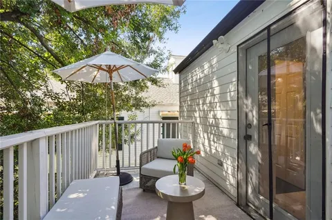 $312,900 | 2906 Prytania Street, Unit 204, New Orleans, LA 70115