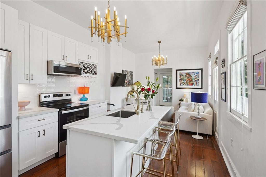 2906 Prytania Street, Unit 204 New Orleans, LA 70115 - Photo 2 of 22