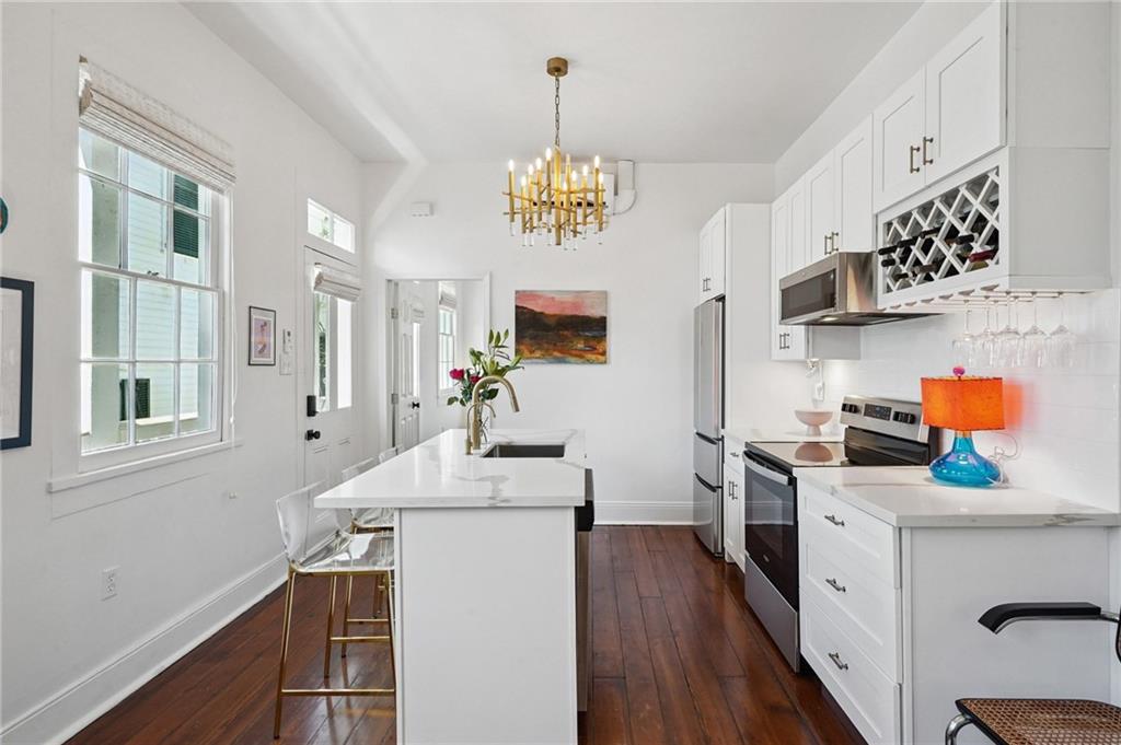 2906 Prytania Street, Unit 204 New Orleans, LA 70115 - Photo 8 of 22