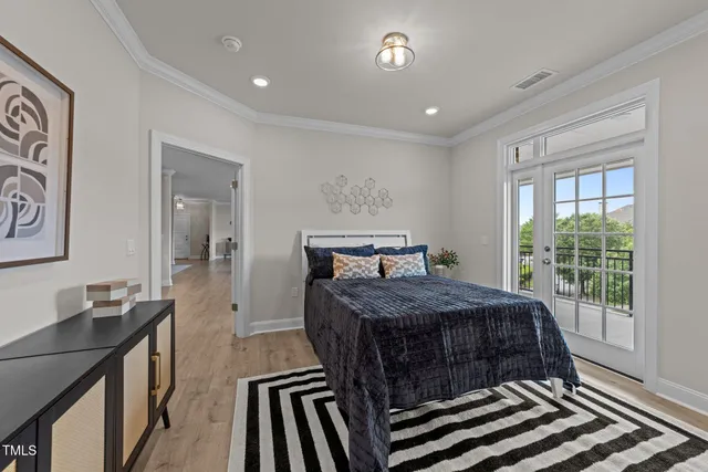 $800,000 | 1600 Gathering Park Circle, Unit 201, Cary, NC 27519