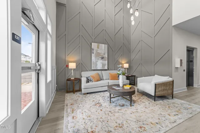 $800,000 | 1600 Gathering Park Circle, Unit 201, Cary, NC 27519