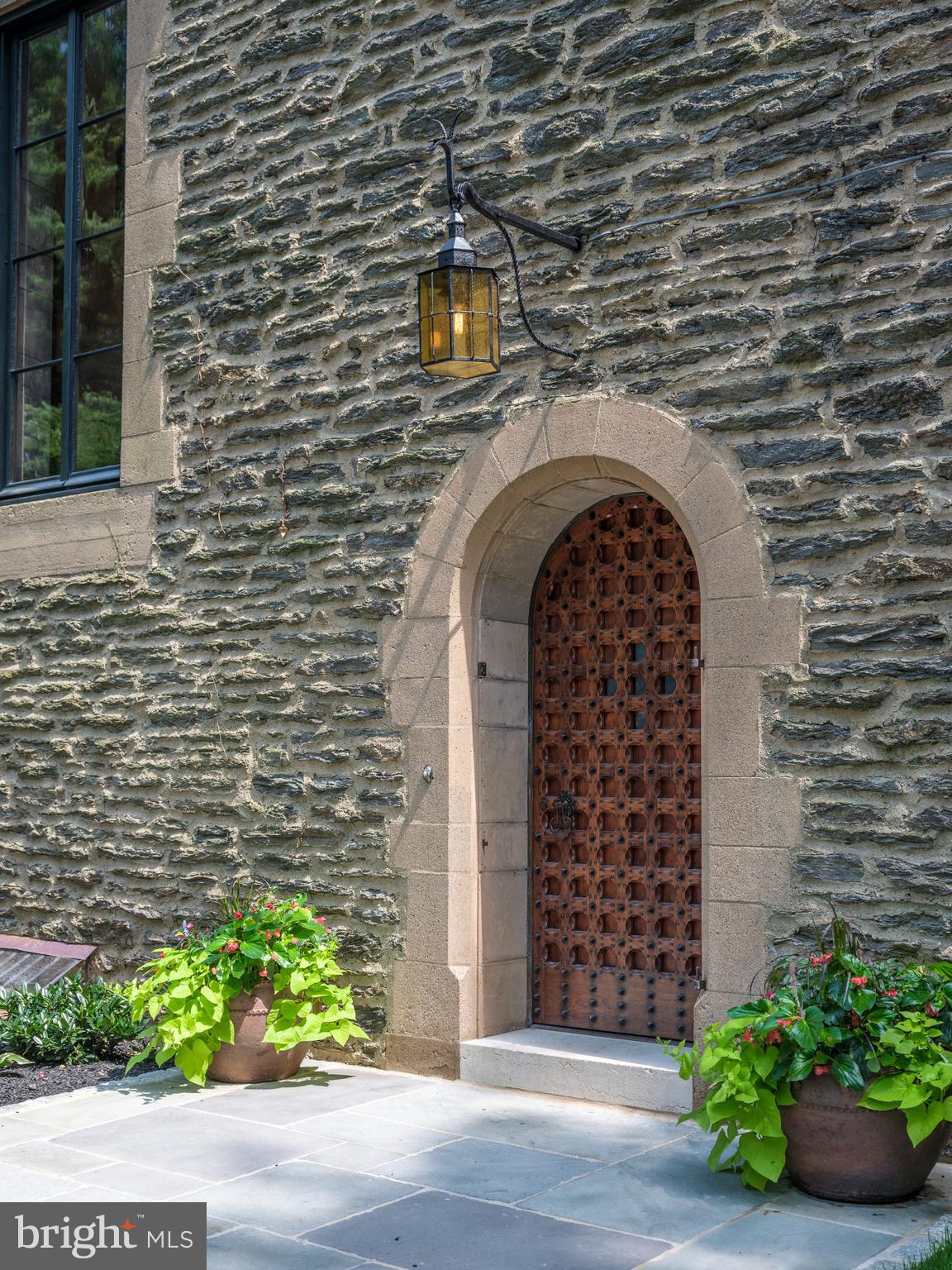 6935 Scotforth Road Philadelphia, PA 19119 - Photo 7 of 59