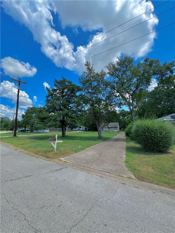 1111 Boulevard Street Bryan, TX 77803 - Photo 9 of 11 View of lot