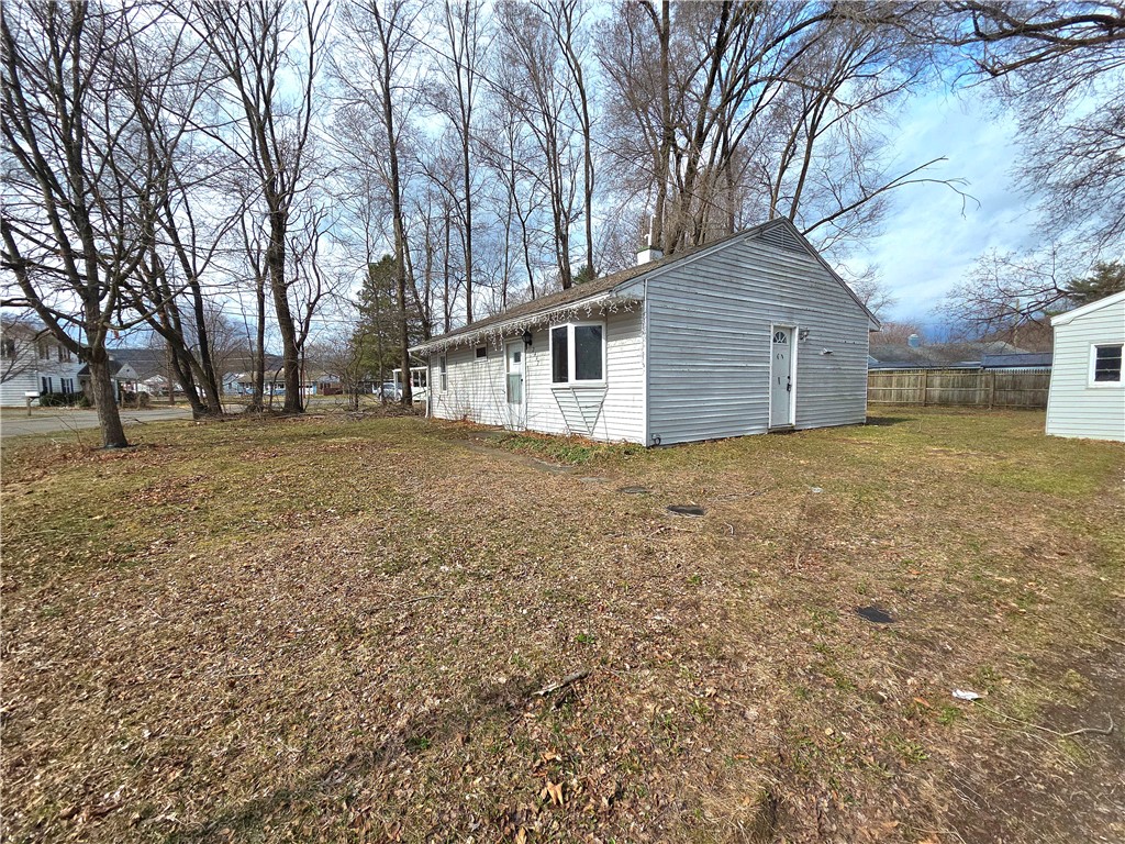 2497 Spaulding Drive Corning, NY 14830 - Photo 3 of 37